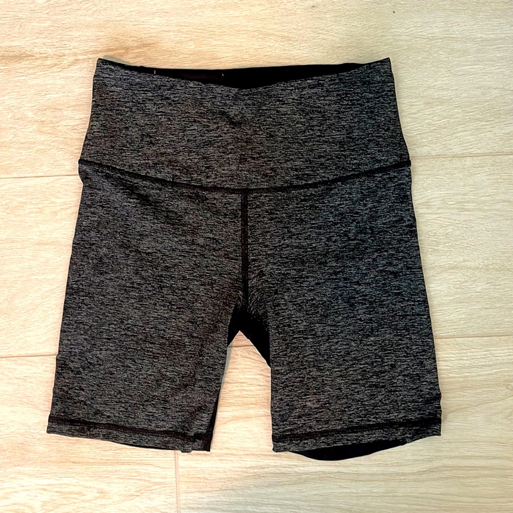 VSX brand new!! Victoria’s Secret bike shorts, size S